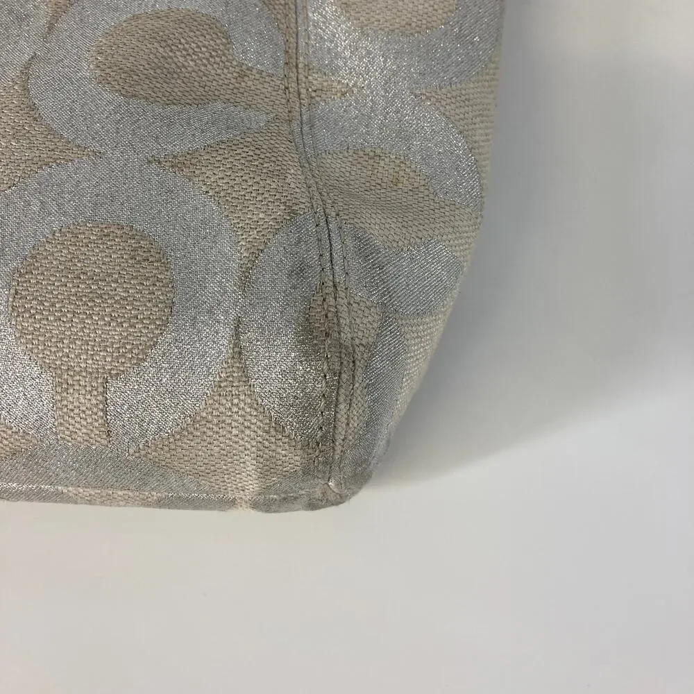 Coach 21021E Canvas silver signature print small shoulder bag ASIS